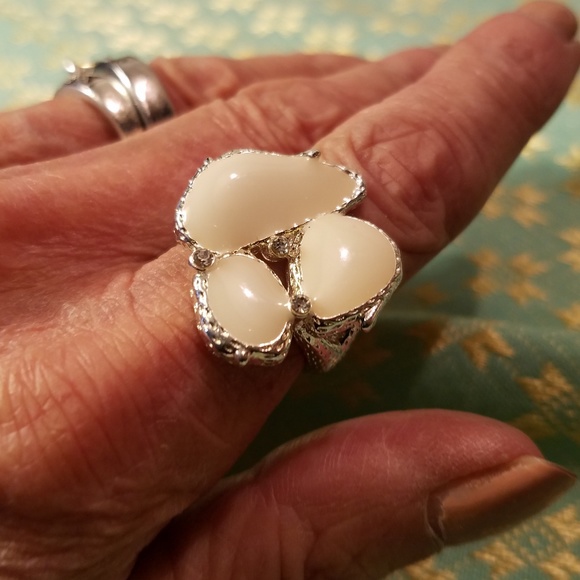 Sim.moonstone in silver ring 6 7 8 9 - Picture 4 of 8